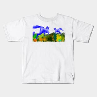 Unicorne unleashed into a Halloween forest Kids T-Shirt